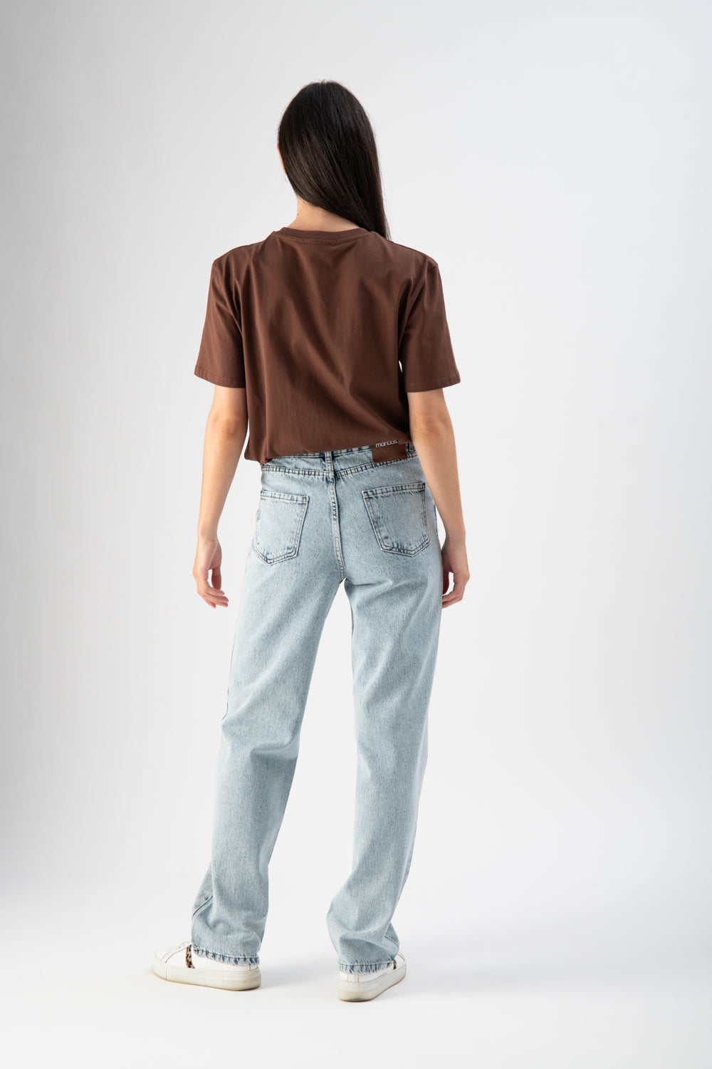 Jeans regular fit con mini strass